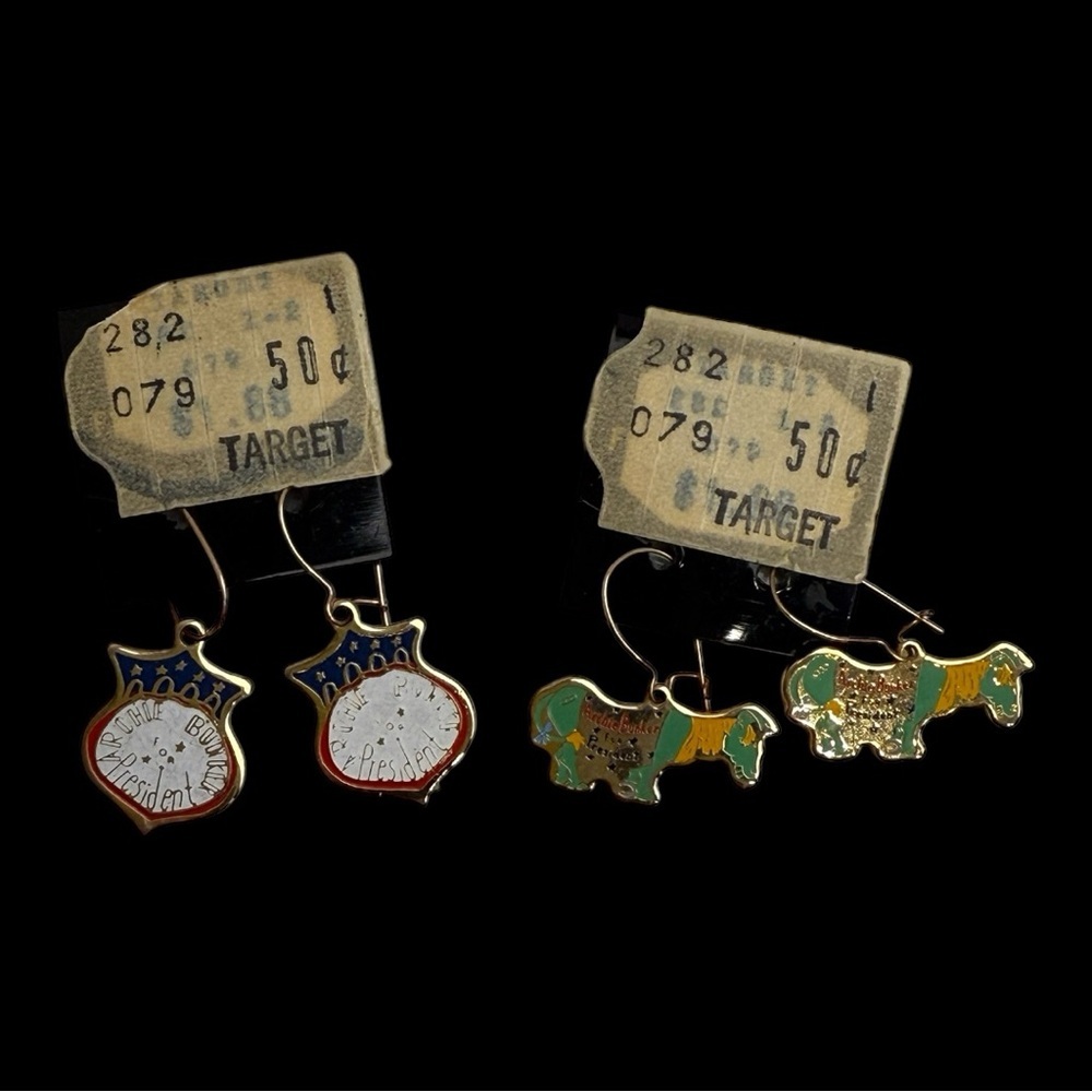Vintage Archie Bunker for President Earrings All in the Family Gold Tone 1970s